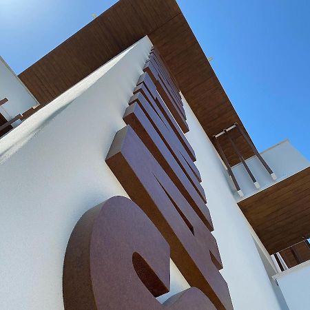 Hotel Saint Tropez Річчоне Екстер'єр фото